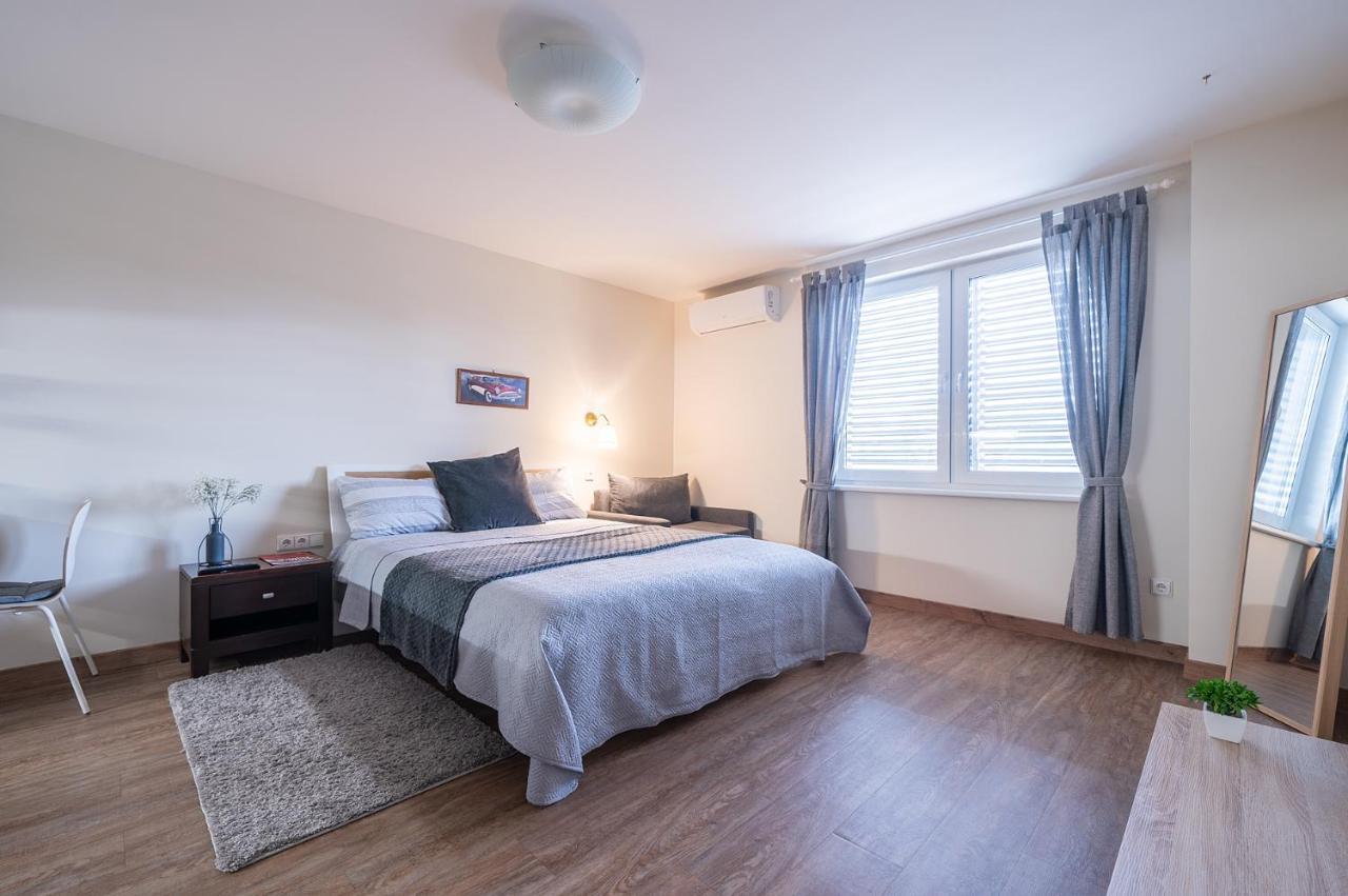 Gyneju Self Check-In Apartments Vilna Exterior foto